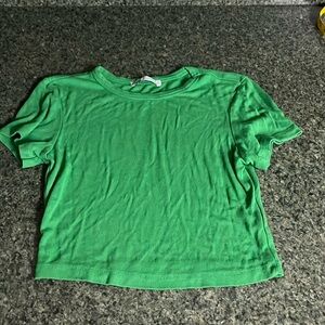 Zara cropped crewneck tee
Size: M
Color: green